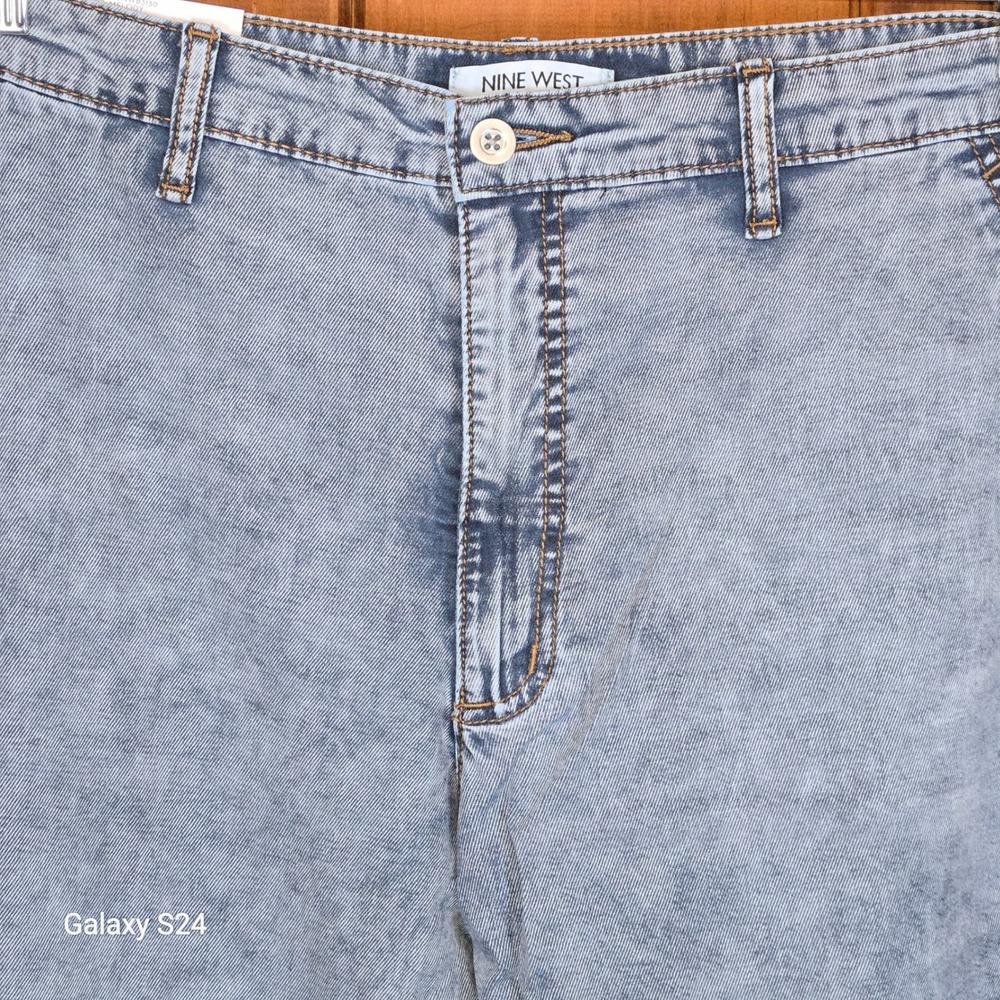Nine West Jeans Womens 16 Light Acid Wash Straight Leg‎ Denim Blue Pants